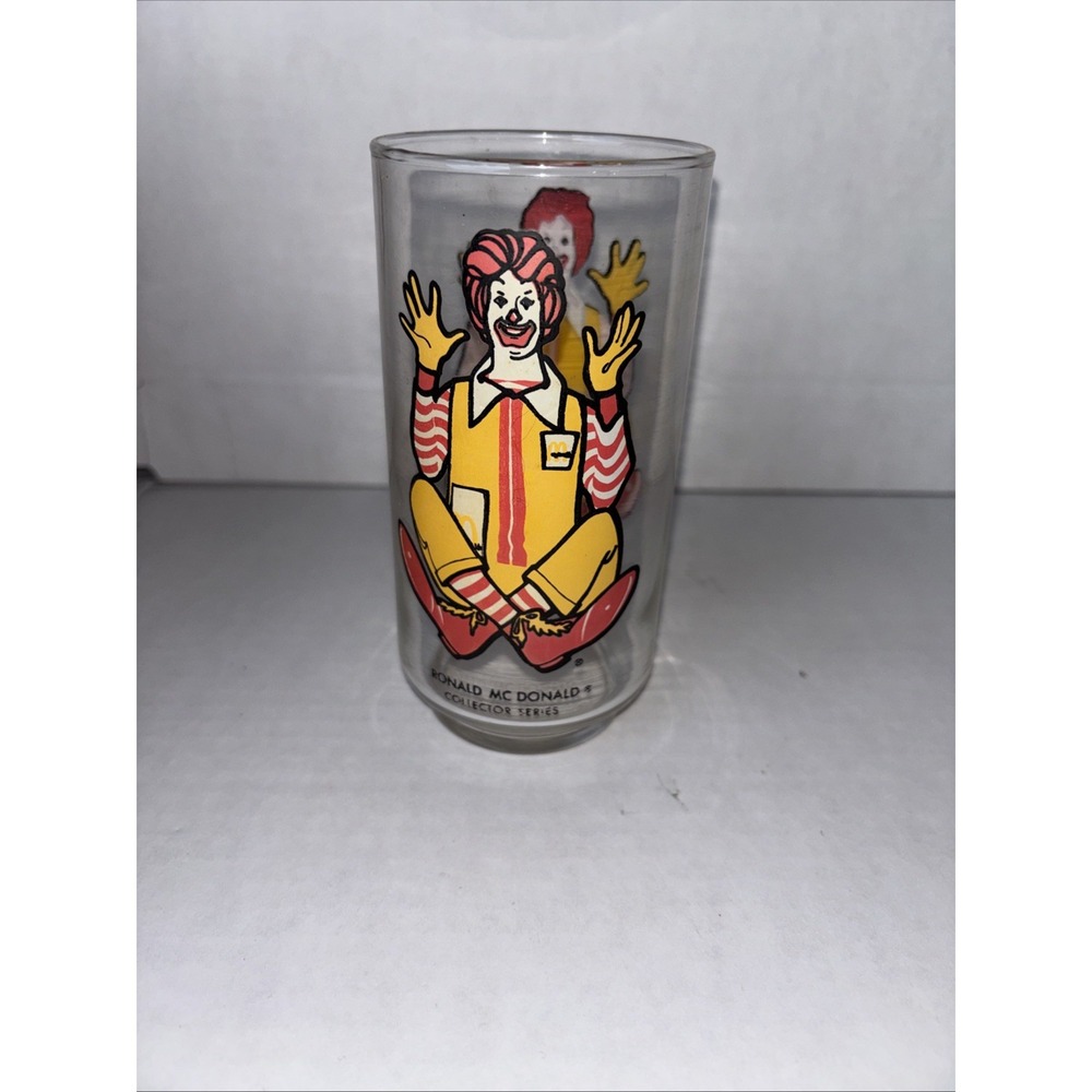 Vintage 1970's Ronald McDonald Glass McDonald's‎ Collector Series Drinking Cup
